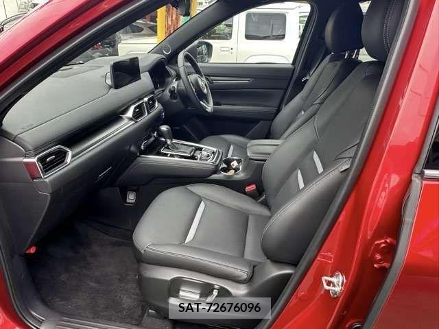 Mazda CX-8 2023-08 266248-5