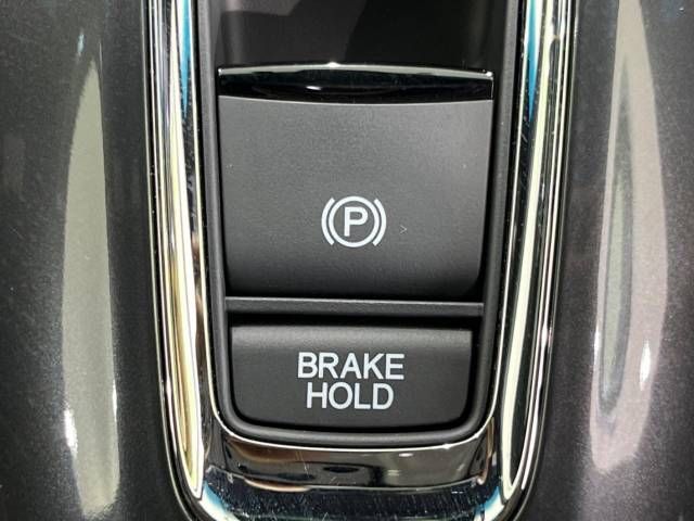 Honda VEZEL 2018-04 186992-6