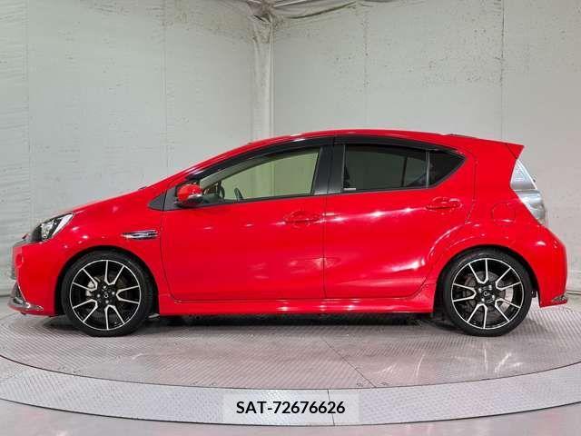 Toyota AQUA 2014-08 329236-7