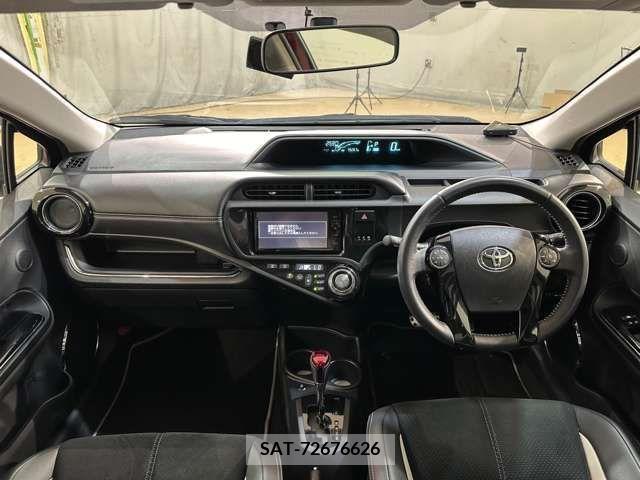 Toyota AQUA 2014-08 329236-15