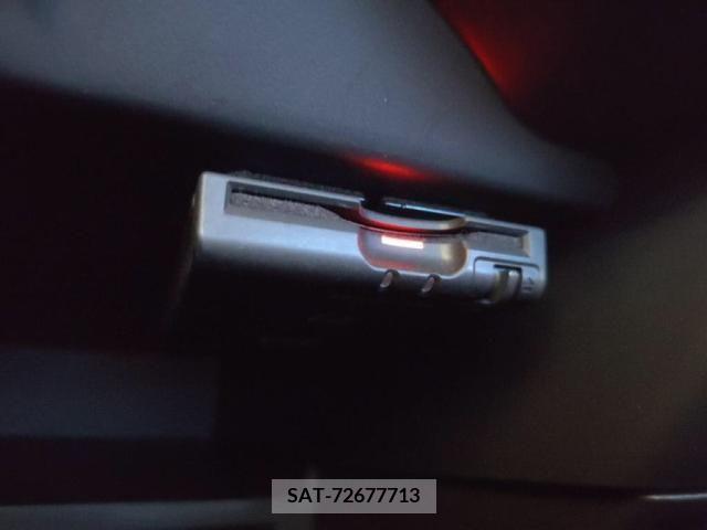 Nissan NOTE 2016-05 351488-19