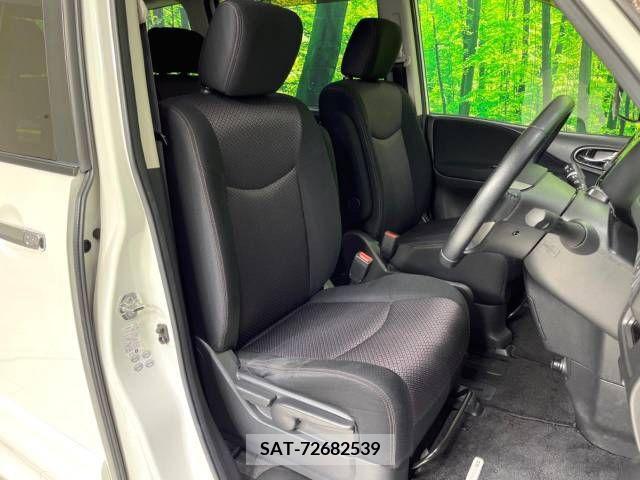 Nissan SERENA 2011-09 339168-8