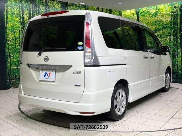 Nissan SERENA 2011-09 339168-18