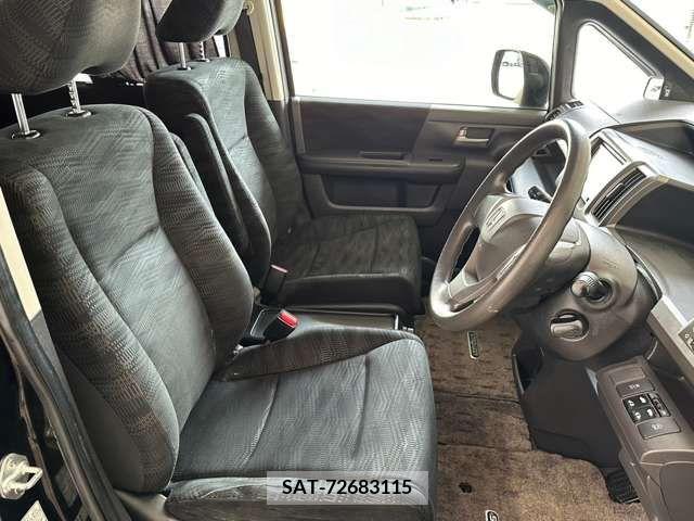 Honda STEP WGN 2012-07 236469-19