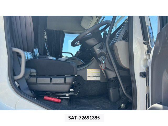 Nissan QUON 2020-11 282621-8
