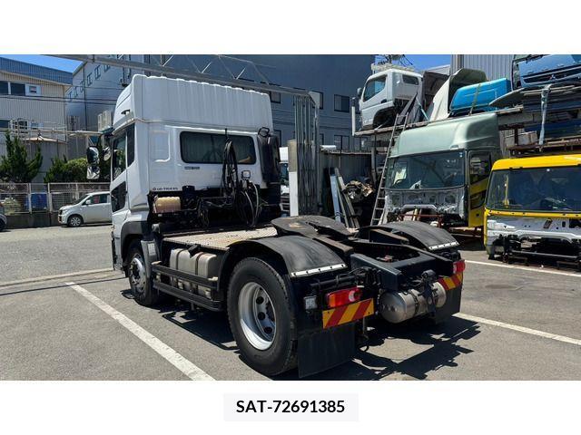 Nissan QUON 2020-11 282621-4