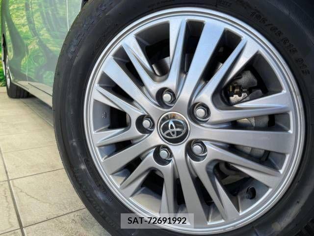 Toyota ESQUIRE 2015-10 359770-13
