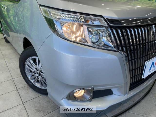 Toyota ESQUIRE 2015-10 359770-12