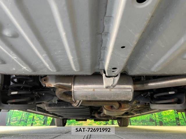 Toyota ESQUIRE 2015-10 359770-19