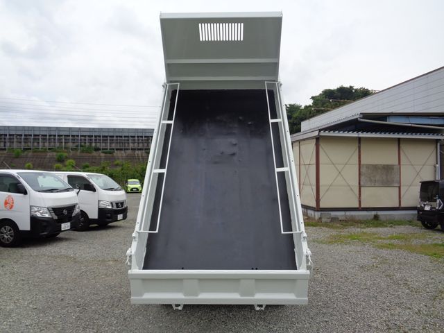 Isuzu ELF TRUCK 2005-01 2653-4