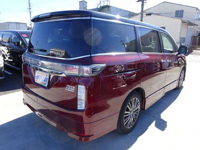Nissan ELGRAND 2020-10 195915-7