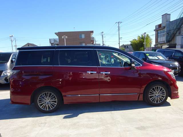Nissan ELGRAND 2020-10 195915-10