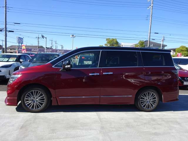 Nissan ELGRAND 2020-10 195915-9