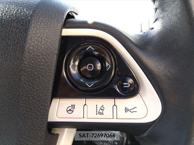 Toyota PRIUS PHV 2017-03 282550-19