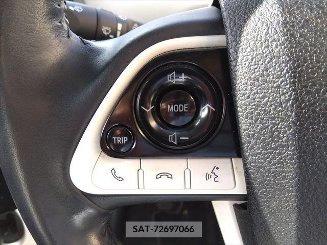 Toyota PRIUS PHV 2017-03 282550-18