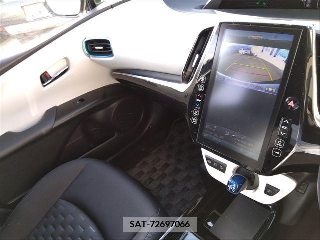 Toyota PRIUS PHV 2017-03 282550-15