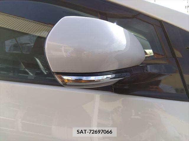 Toyota PRIUS PHV 2017-03 282550-5
