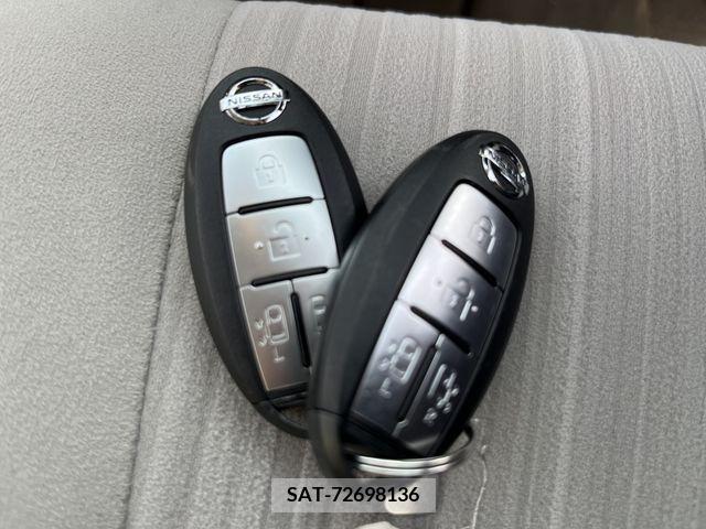 Nissan SERENA 2011-09 324851-19