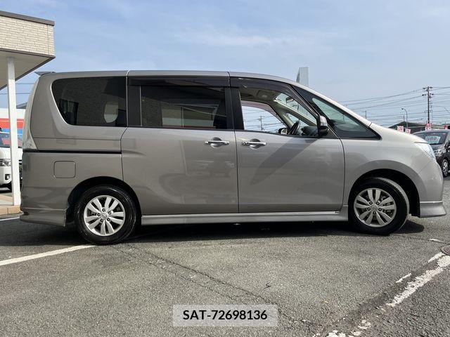 Nissan SERENA 2011-09 324851-3