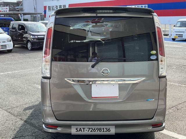 Nissan SERENA 2011-09 324851-5