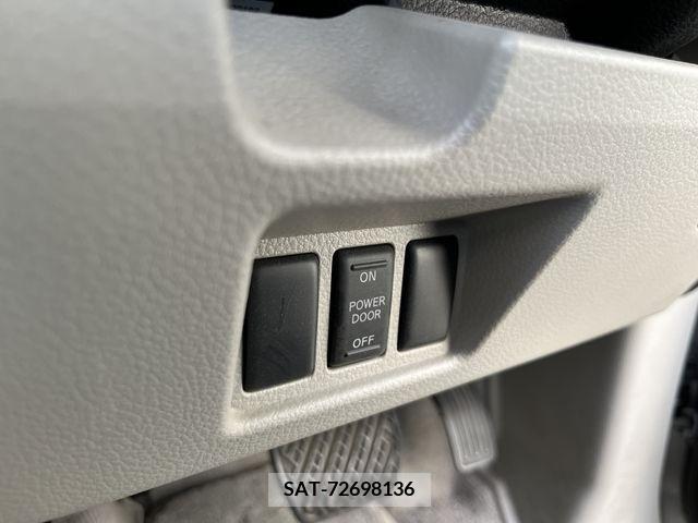 Nissan SERENA 2011-09 324851-18