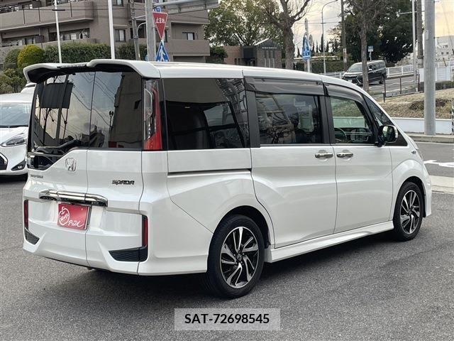 Honda STEP WGN 2017-02 209179-3