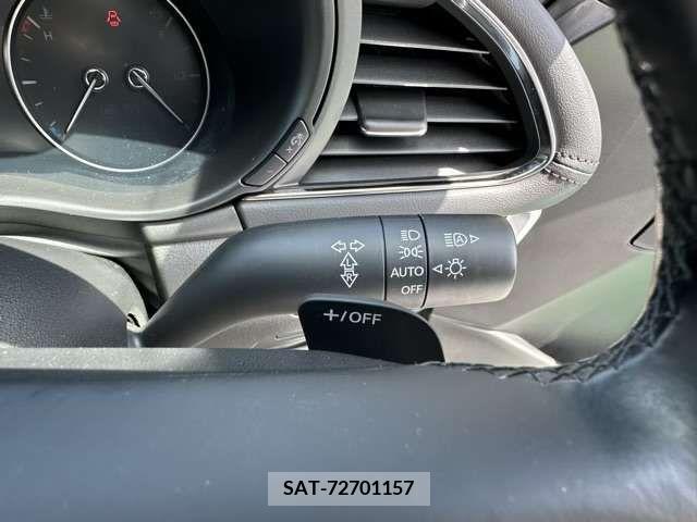 Mazda MAZDA3 2022-01 276406-10