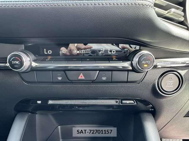 Mazda MAZDA3 2022-01 276406-16