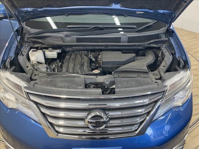 Nissan SERENA 2015-07 20782-19