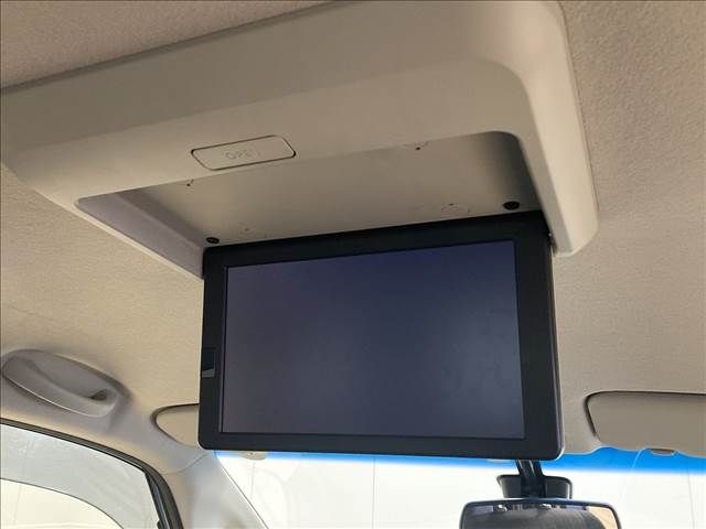 Nissan SERENA 2015-07 20782-4