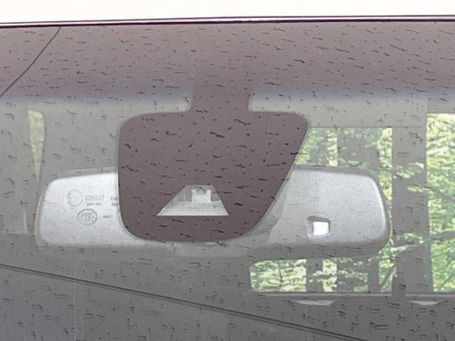 Nissan SERENA 2014-09 27781-2