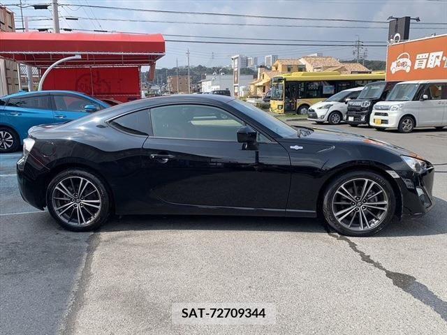 Toyota 86 2014-05 213153-3
