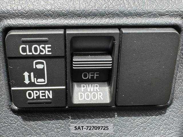 Toyota SIENTA 2015-07 314630-5