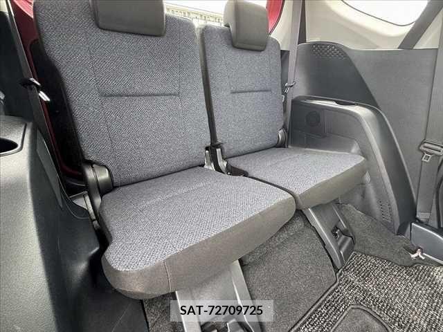 Toyota SIENTA 2015-07 314630-19