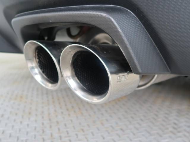Subaru WRX STI 2019-02 12650-3