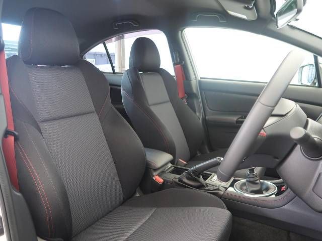 Subaru WRX STI 2019-02 12650-13