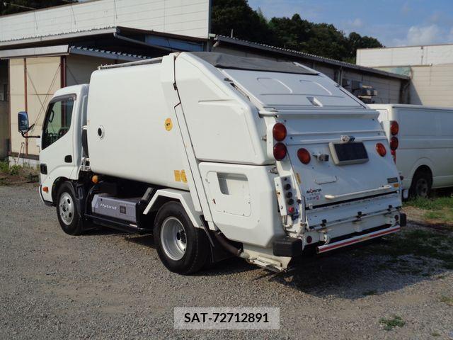 Hino DUTRO 2010-07 296643-5