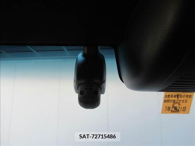 Honda N BOX CUSTOM 2022-02 279063-12