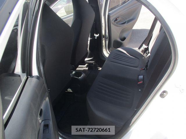 Toyota YARIS 2020-04 290845-5