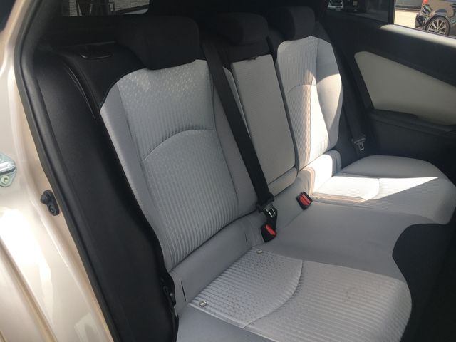 Toyota PRIUS 2016-07 10785-6