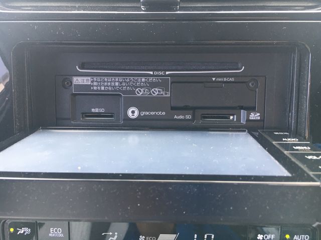 Toyota PRIUS 2016-07 10785-17