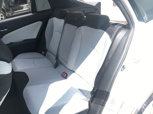 Toyota PRIUS 2016-07 10785-8