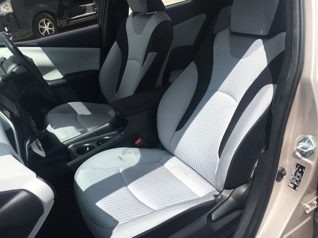 Toyota PRIUS 2016-07 10785-7
