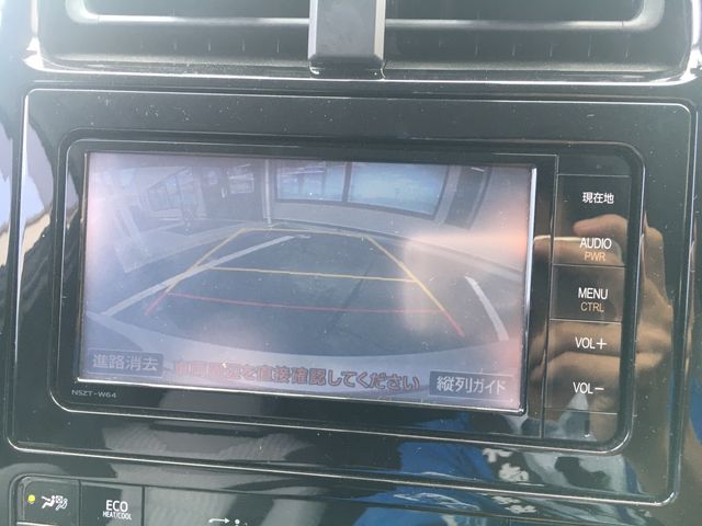 Toyota PRIUS 2016-07 10785-18