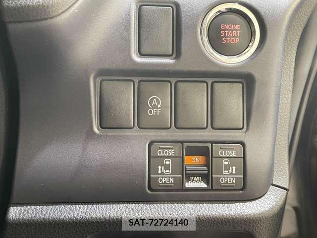 Toyota NOAH 2014-03 204830-18