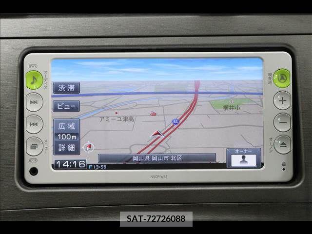 Toyota PRIUS 2012-03 283326-8