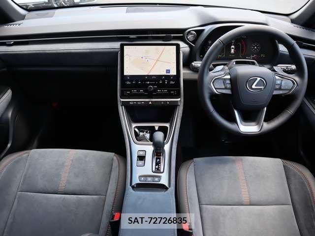 Lexus LBX 2024-03 275424-7