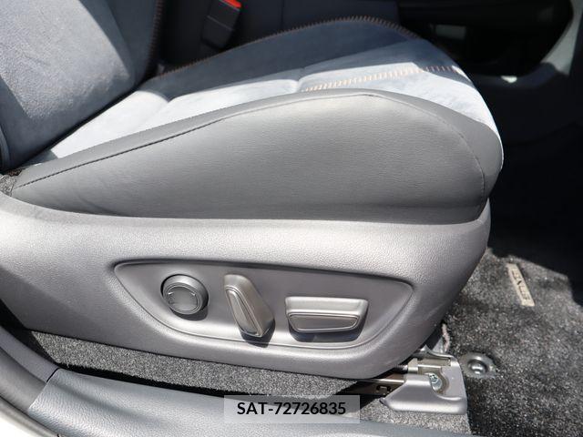Lexus LBX 2024-03 275424-18