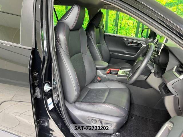 Toyota RAV4 2021-03 224658-7