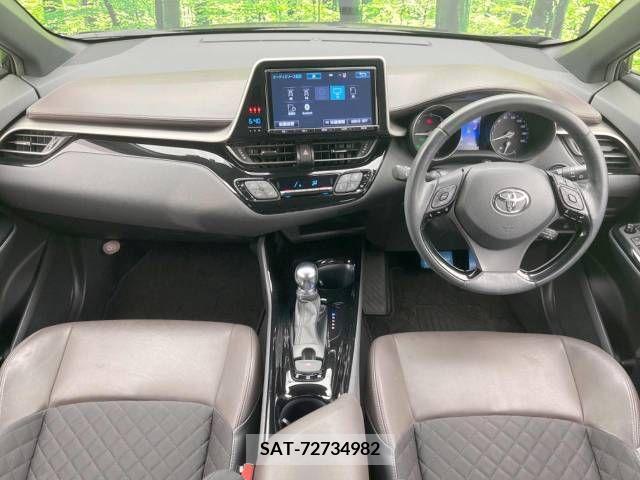 Toyota C-HR 2017-05 264068-1